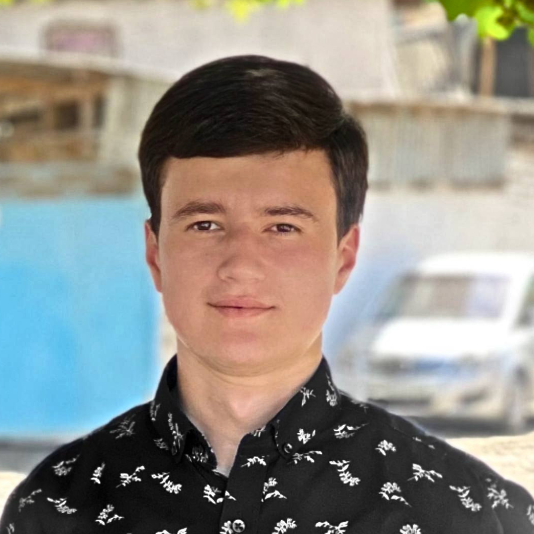 Комрон Бурҳонов